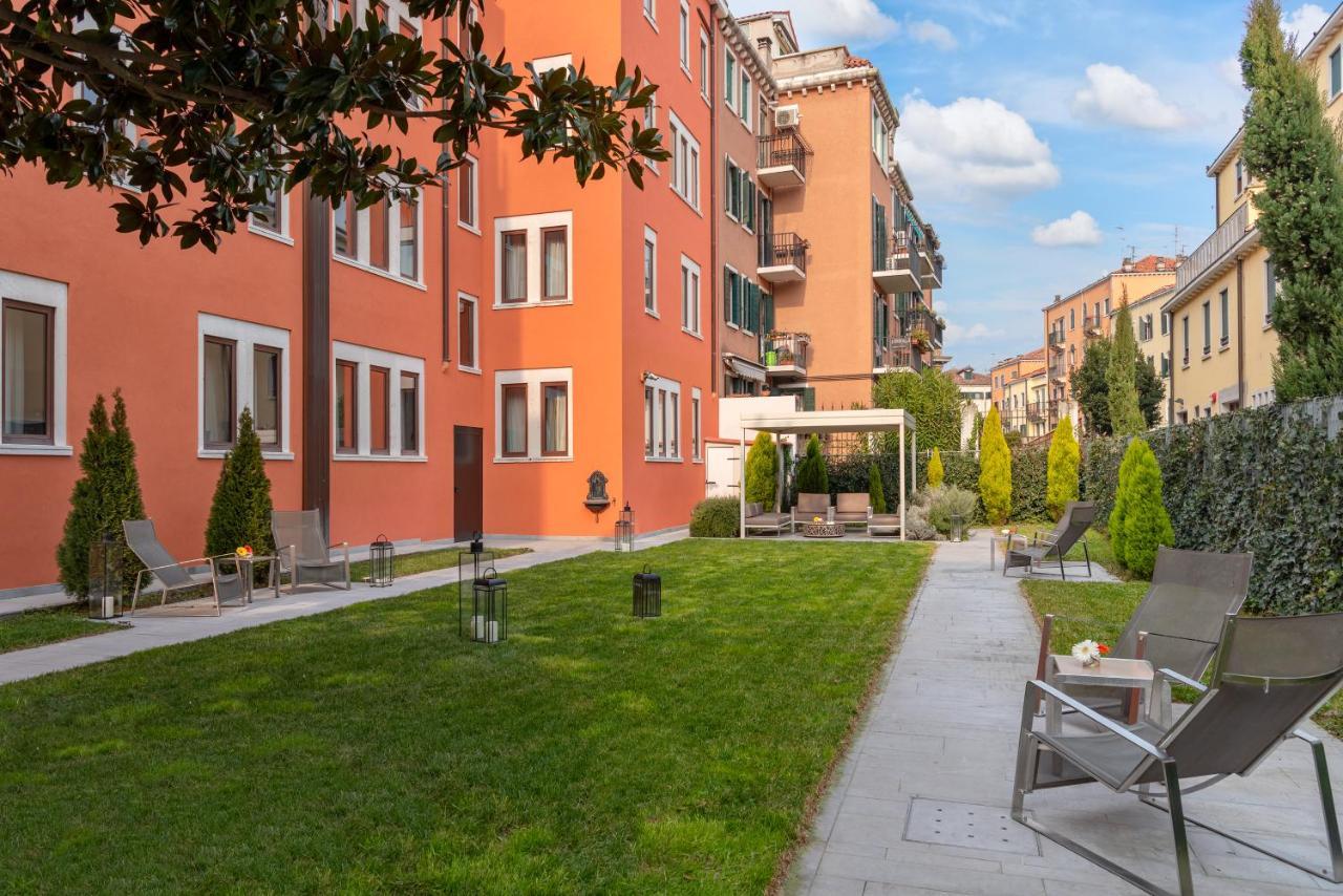 Carnival Palace - Collection Venedig