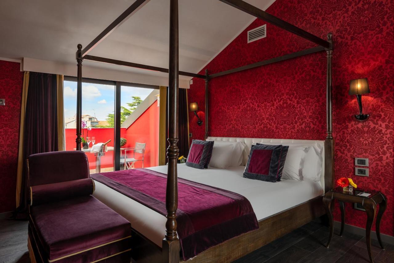 Carnival Palace - Collection 4* Venetië